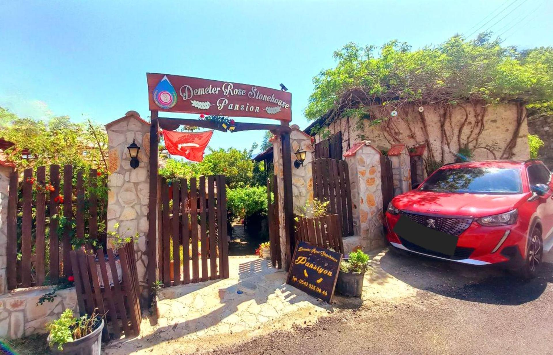 Demeter Rose Stonehouse Pansion Lejlighed Antalya Eksteriør billede